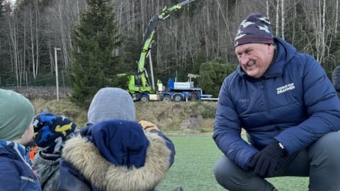 Heiarop for årets Kiel-juletre